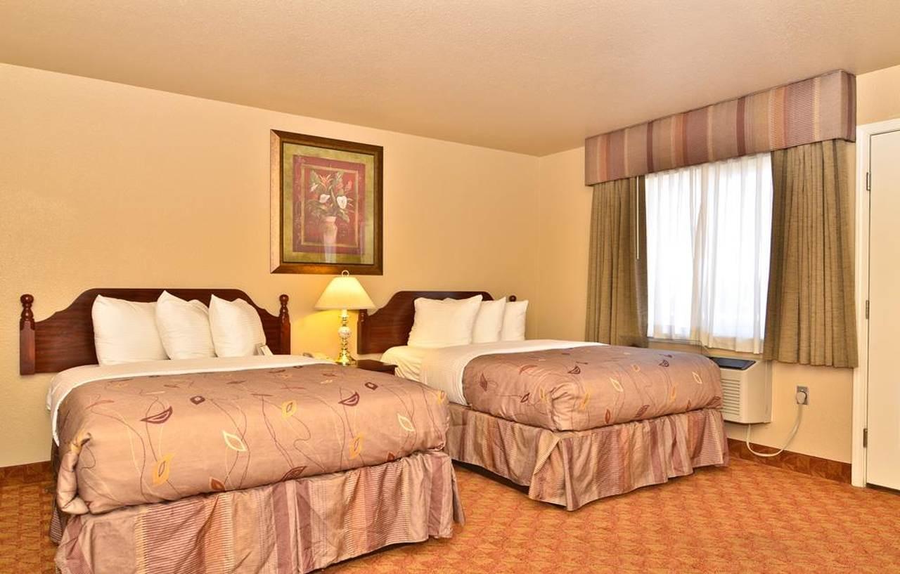 Best Western Fallon Inn & Suites Exterior photo