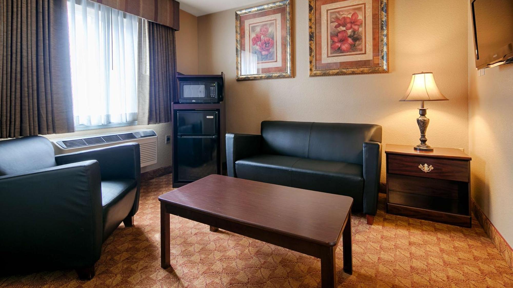 Best Western Fallon Inn & Suites Exterior photo